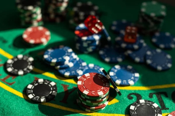 Betting round progression in Bandar Poker
